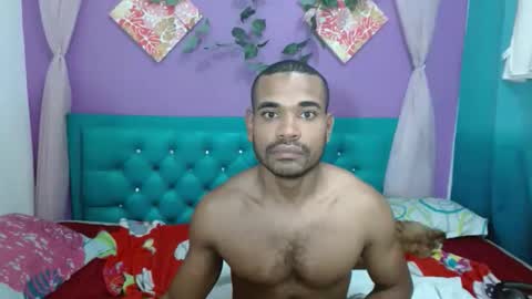 Snapshot of larenz_tate chatting on May 11, 2026, 9:26 am larenz_tate online show from May 11, 2026, 9:26 am