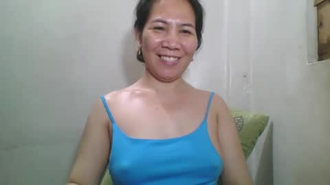 Snapshot of laricemsbest chatting on April 4, 2026, 4:44 am Larice online show from April 4, 2026, 4:44 am