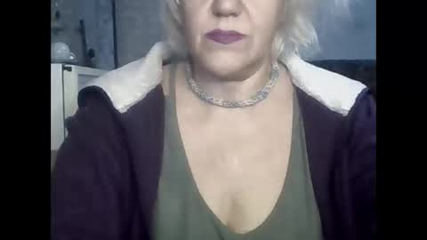 Snapshot of larisaq4ugo24 chatting on January 18, 2026, 2:21 pm larisaq4ugo24 online show from January 18, 2026, 2:21 pm