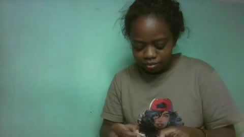 larissa645771 online show from September 27, 2025, 8:52 am