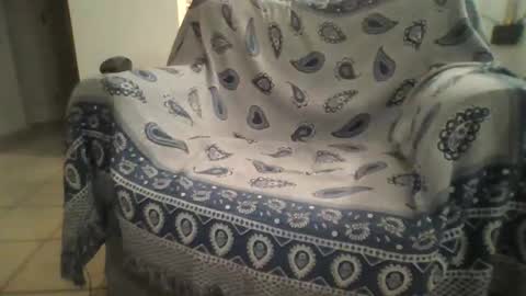 Larop49 online show from February 2, 2026, 6:12 am