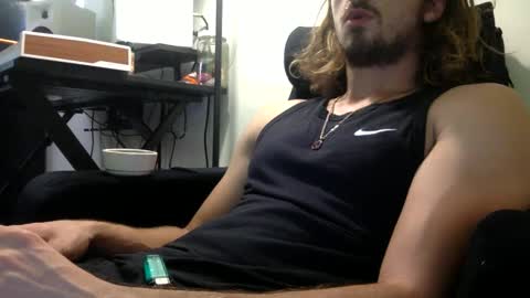 larrylegend24 online show from September 30, 2025, 12:26 am