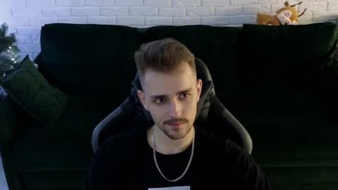 Lars online show from December 25, 2024, 12:59 am