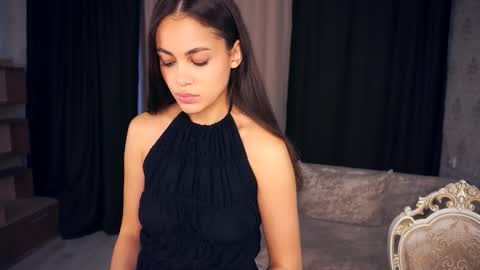 Hey guys Welcome to my room  today is my first day here I hope I like everything here  online show from November 1, 2025, 11:12 am