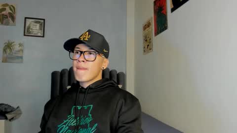 Snapshot of lass_nazar chatting on April 1, 2026, 1:28 am lass_nazar online show from April 1, 2026, 1:28 am