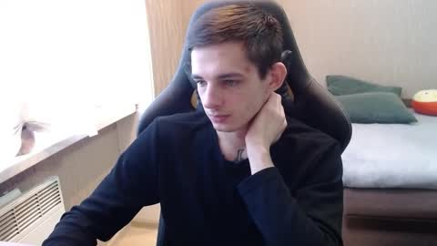 Kenny online show from October 3, 2025, 12:02 pm