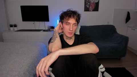 acie online show from December 17, 2024, 9:05 pm