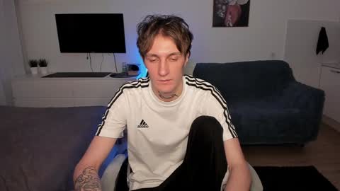 acie online show from December 18, 2024, 10:35 pm