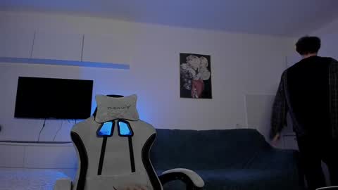 acie online show from January 31, 2025, 2:37 am