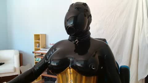 Latex Doll Iris online show from June 16, 2026, 7:33 am