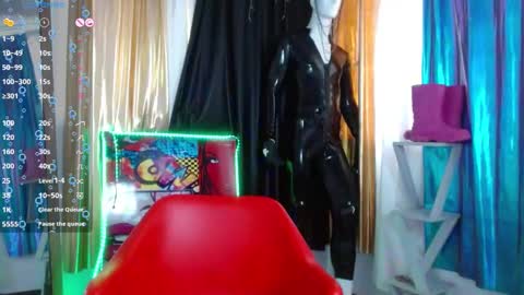 Snapshot of latex_rose_daniels chatting on December 4, 2024, 4:05 pm ROSE online show from December 4, 2024, 4:05 pm