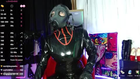 Snapshot of latex_rose_daniels chatting on February 1, 2025, 7:05 am ROSE online show from February 1, 2025, 7:05 am