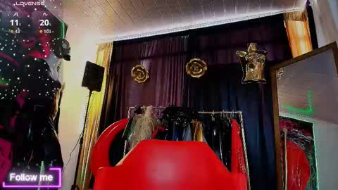 Snapshot of latex_rose_daniels chatting on September 19, 2025, 2:07 pm ROSE online show from September 19, 2025, 2:07 pm