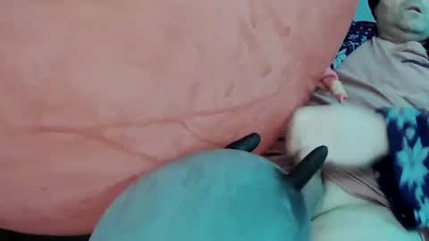 latexchris77 online show from February 24, 2025, 9:00 am