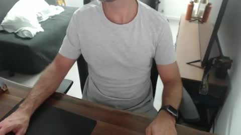 latexdave84 online show from May 29, 2026, 3:26 am