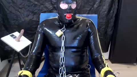 latexslaafboy online show from February 17, 2025, 7:15 am