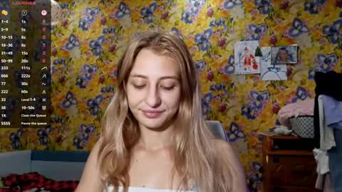 Snapshot of laticiacalicutt chatting on October 25, 2025, 11:07 am Amelia online show from October 25, 2025, 11:07 am