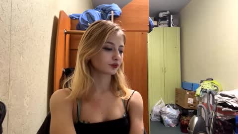 Amelia online show from January 14, 2026, 5:18 pm