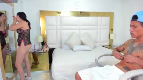 Johana y Santiago online show from October 16, 2025, 8:43 pm