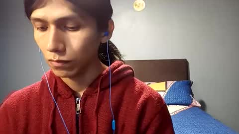 Snapshot of latin_shado chatting on October 15, 2025, 8:47 am Shado online show from October 15, 2025, 8:47 am