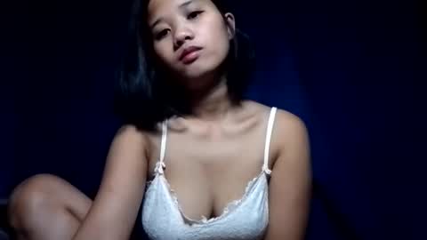 Snapshot of latina_shaine chatting on April 18, 2026, 10:32 pm latina_shaine online show from April 18, 2026, 10:32 pm