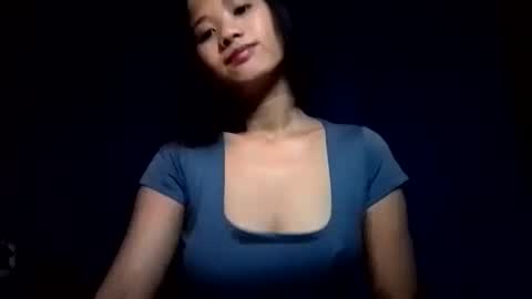 Snapshot of latina_shaine chatting on April 19, 2026, 9:50 pm latina_shaine online show from April 19, 2026, 9:50 pm