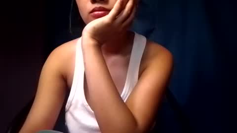 Snapshot of latina_shaine chatting on May 25, 2026, 6:30 am latina_shaine online show from May 25, 2026, 6:30 am