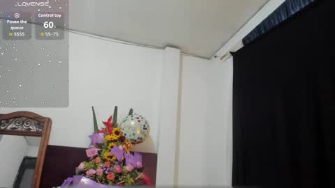 Snapshot of latinaastepmomm chatting on December 1, 2025, 10:48 pm angelina online show from December 1, 2025, 10:48 pm