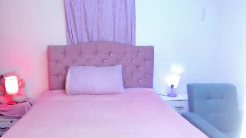 Snapshot of latinabombsheell chatting on March 1, 2026, 3:52 am Martina online show from March 1, 2026, 3:52 am