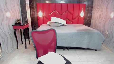 EMMA   online show from March 5, 2026, 3:41 pm