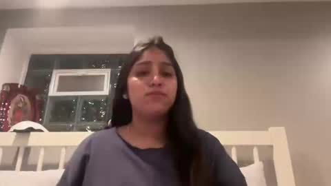 latinamamii1121 online show from April 17, 2026, 3:53 am