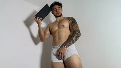 Snapshot of latinboyvip_ chatting on June 12, 2026, 3:33 pm LatinBoyVIP Colombian online show from June 12, 2026, 3:33 pm