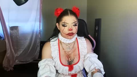 Latin Dholl online show from October 13, 2025, 7:47 pm