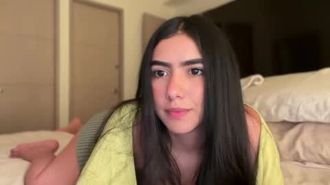 Snapshot of latinella chatting on May 13, 2026, 3:59 am Hi - online show from May 13, 2026, 3:59 am