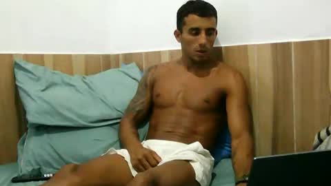 latinmarian online show from April 4, 2026, 12:31 am