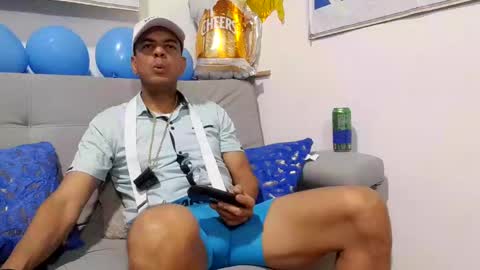 Snapshot of latinmartin254 chatting on September 23, 2025, 1:41 am latinmartin254 online show from September 23, 2025, 1:41 am