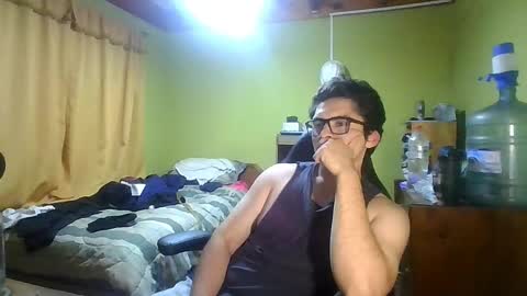 latinn_babe online show from April 6, 2026, 4:46 am