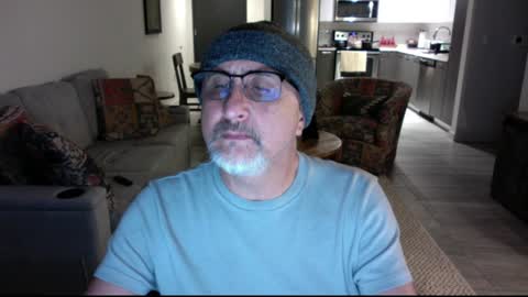 Snapshot of latinnous chatting on December 28, 2024, 2:33 am QS - INDEPENDENT MODEL online show from December 28, 2024, 2:33 am