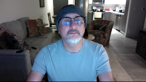 Snapshot of latinnous chatting on December 28, 2024, 5:33 am QS - INDEPENDENT MODEL online show from December 28, 2024, 5:33 am