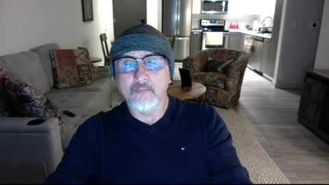 Snapshot of latinnous chatting on December 28, 2024, 11:59 pm QS - INDEPENDENT MODEL online show from December 28, 2024, 11:59 pm