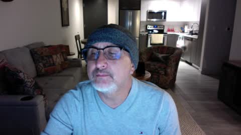 Snapshot of latinnous chatting on January 17, 2025, 2:08 am QS - INDEPENDENT MODEL online show from January 17, 2025, 2:08 am