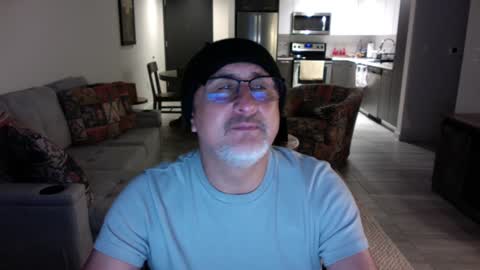 Snapshot of latinnous chatting on January 18, 2025, 2:36 am QS - INDEPENDENT MODEL online show from January 18, 2025, 2:36 am