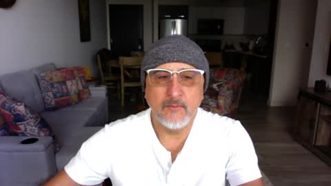 Snapshot of latinnous chatting on January 26, 2025, 5:34 pm QS - INDEPENDENT MODEL online show from January 26, 2025, 5:34 pm