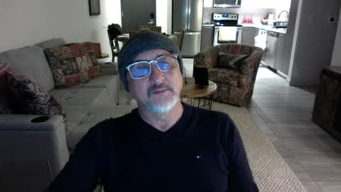 Snapshot of latinnous chatting on January 28, 2025, 3:36 am QS - INDEPENDENT MODEL online show from January 28, 2025, 3:36 am