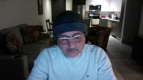 Snapshot of latinnous chatting on February 3, 2025, 2:25 am QS - INDEPENDENT MODEL online show from February 3, 2025, 2:25 am