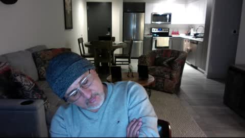 Snapshot of latinnous chatting on February 18, 2025, 2:16 am QS - INDEPENDENT MODEL online show from February 18, 2025, 2:16 am