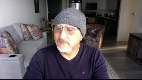 Snapshot of latinnous chatting on February 22, 2025, 10:09 pm QS - INDEPENDENT MODEL online show from February 22, 2025, 10:09 pm