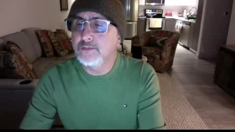 Snapshot of latinnous chatting on February 27, 2025, 2:10 am QS - INDEPENDENT MODEL online show from February 27, 2025, 2:10 am