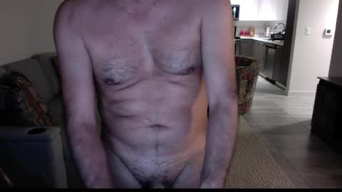 Snapshot of latinnous chatting on March 1, 2025, 11:47 pm QS - INDEPENDENT MODEL online show from March 1, 2025, 11:47 pm