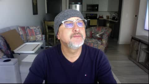 Snapshot of latinnous chatting on March 9, 2025, 3:16 pm QS - INDEPENDENT MODEL online show from March 9, 2025, 3:16 pm